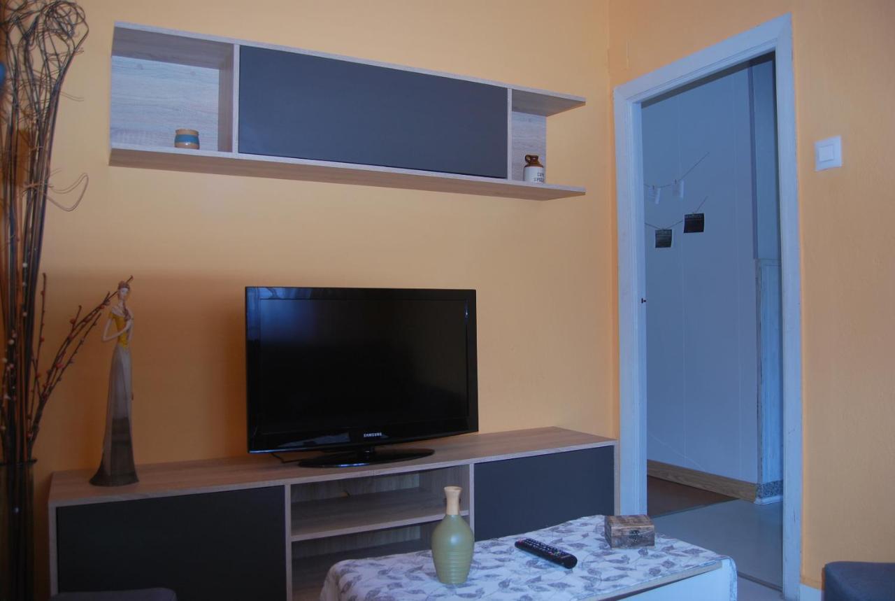 צה Apartamento A Cascada מראה חיצוני תמונה